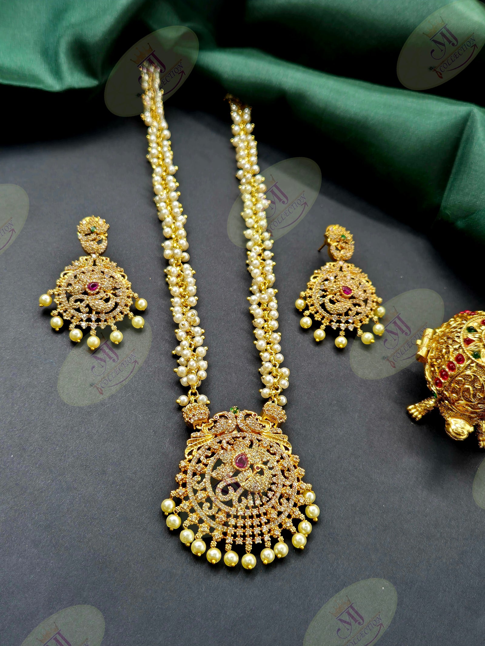 HEAVENLY GAJRA TANMANI