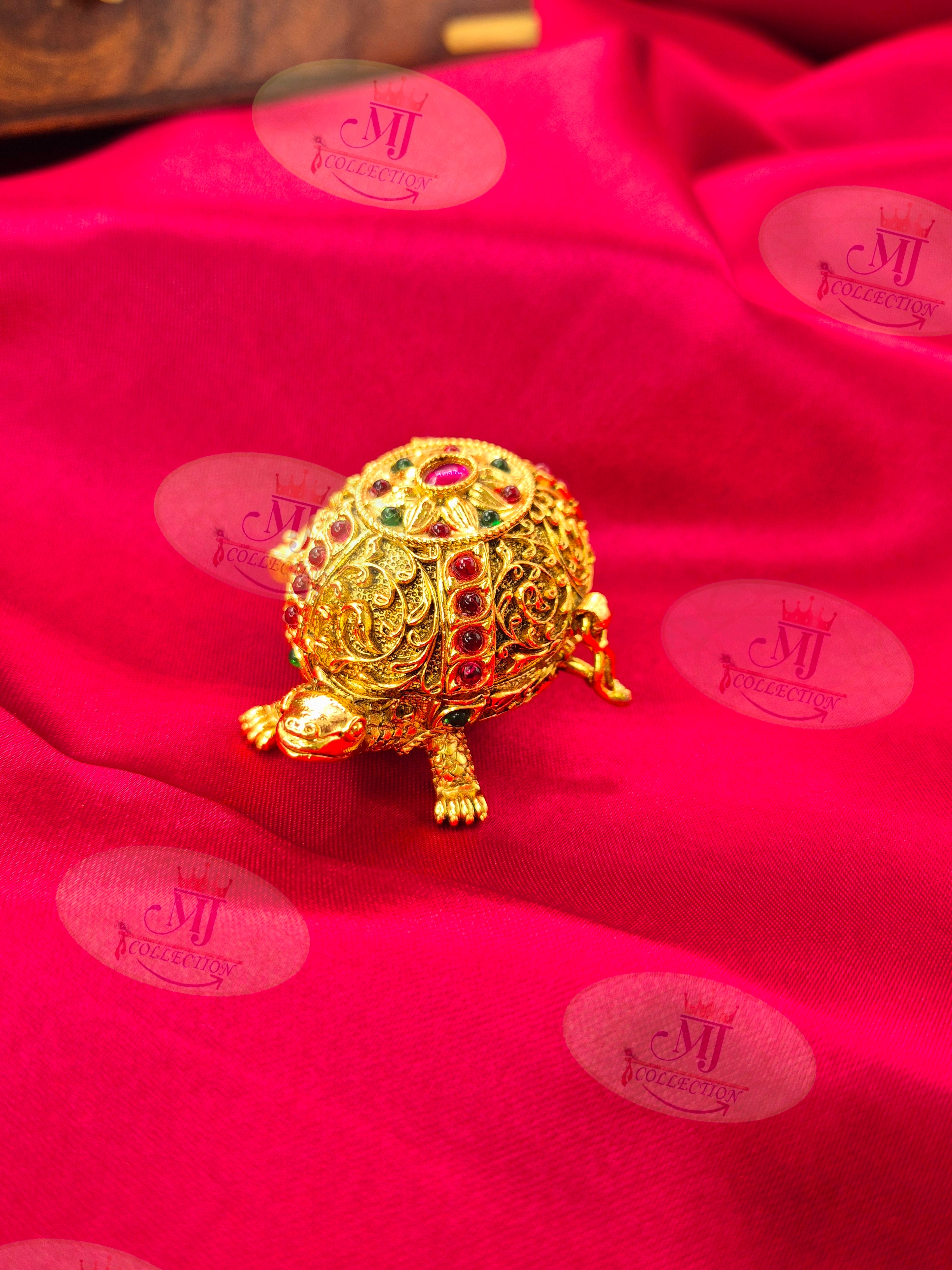 ALLURING TURRTLE KARANDA