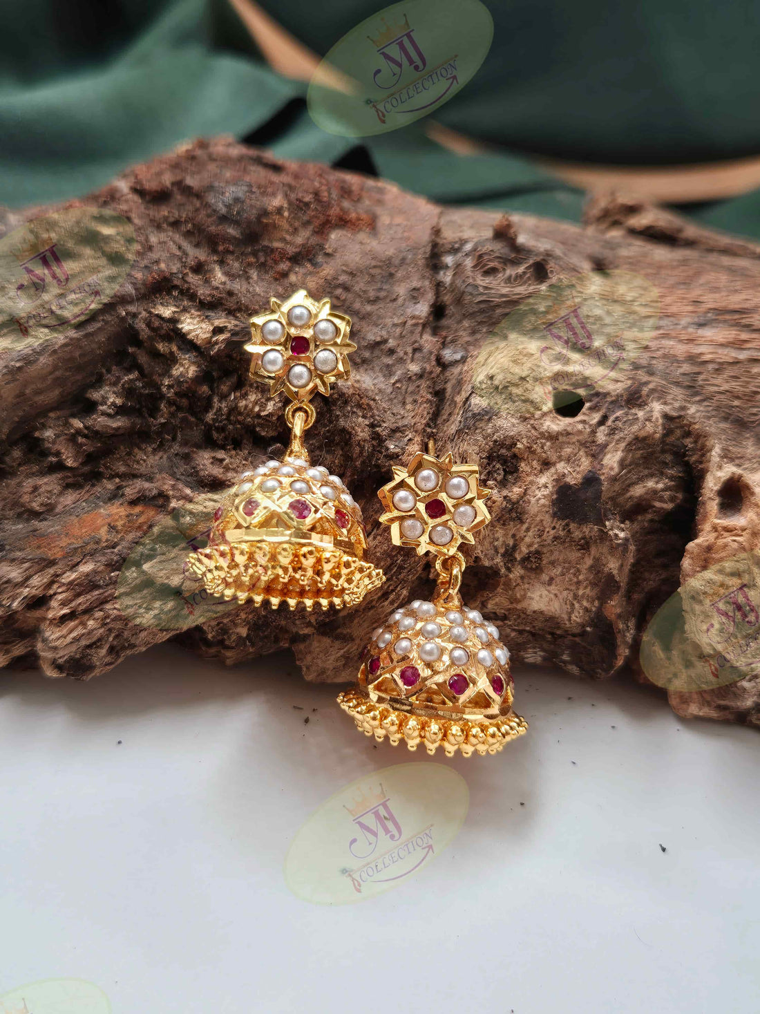 CLASSIC MOTI JHUMKA