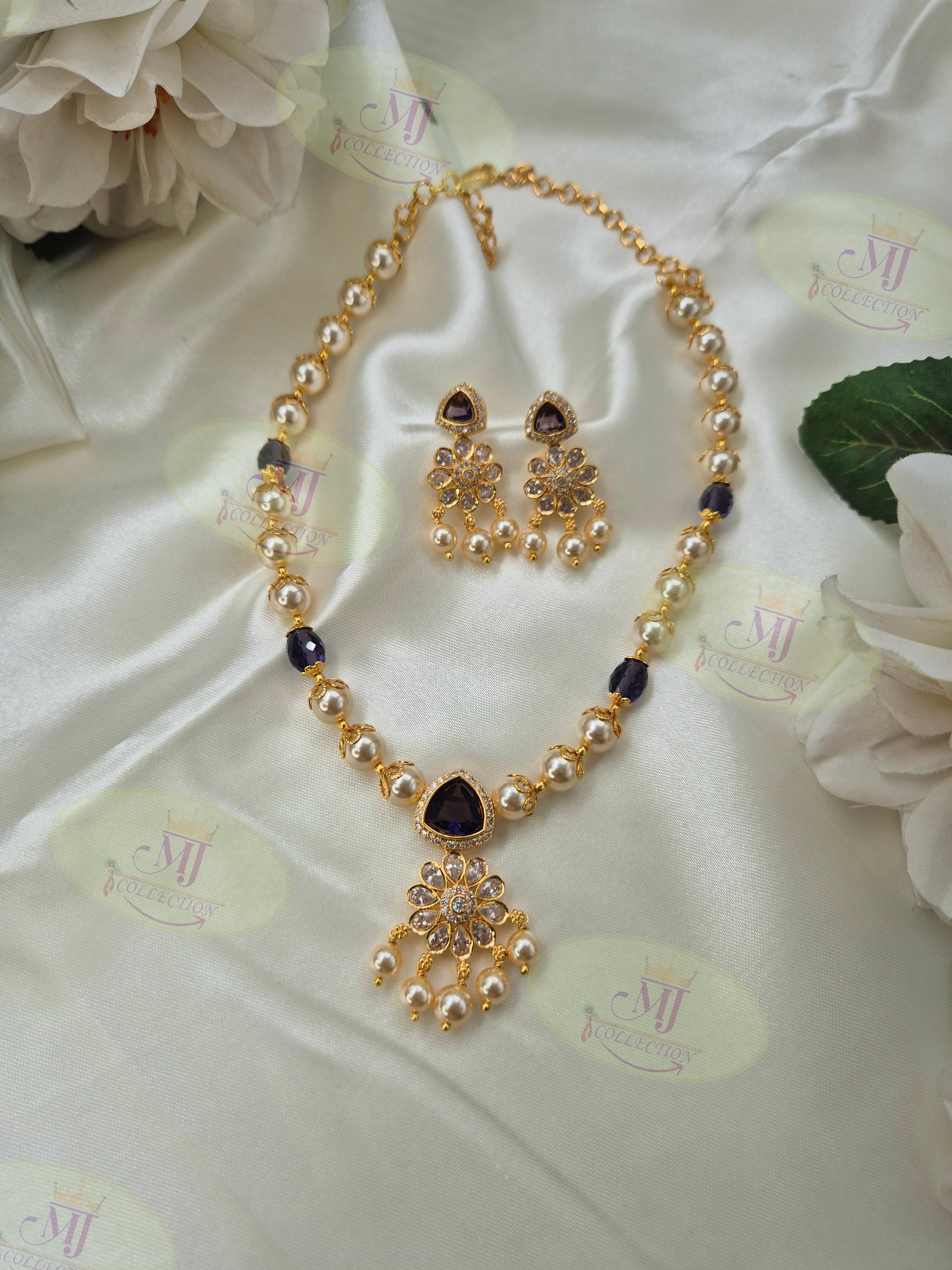 PREMIUM MOTI NECKLACE