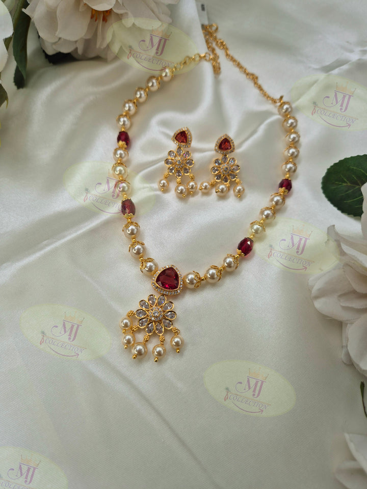 PREMIUM MOTI NECKLACE