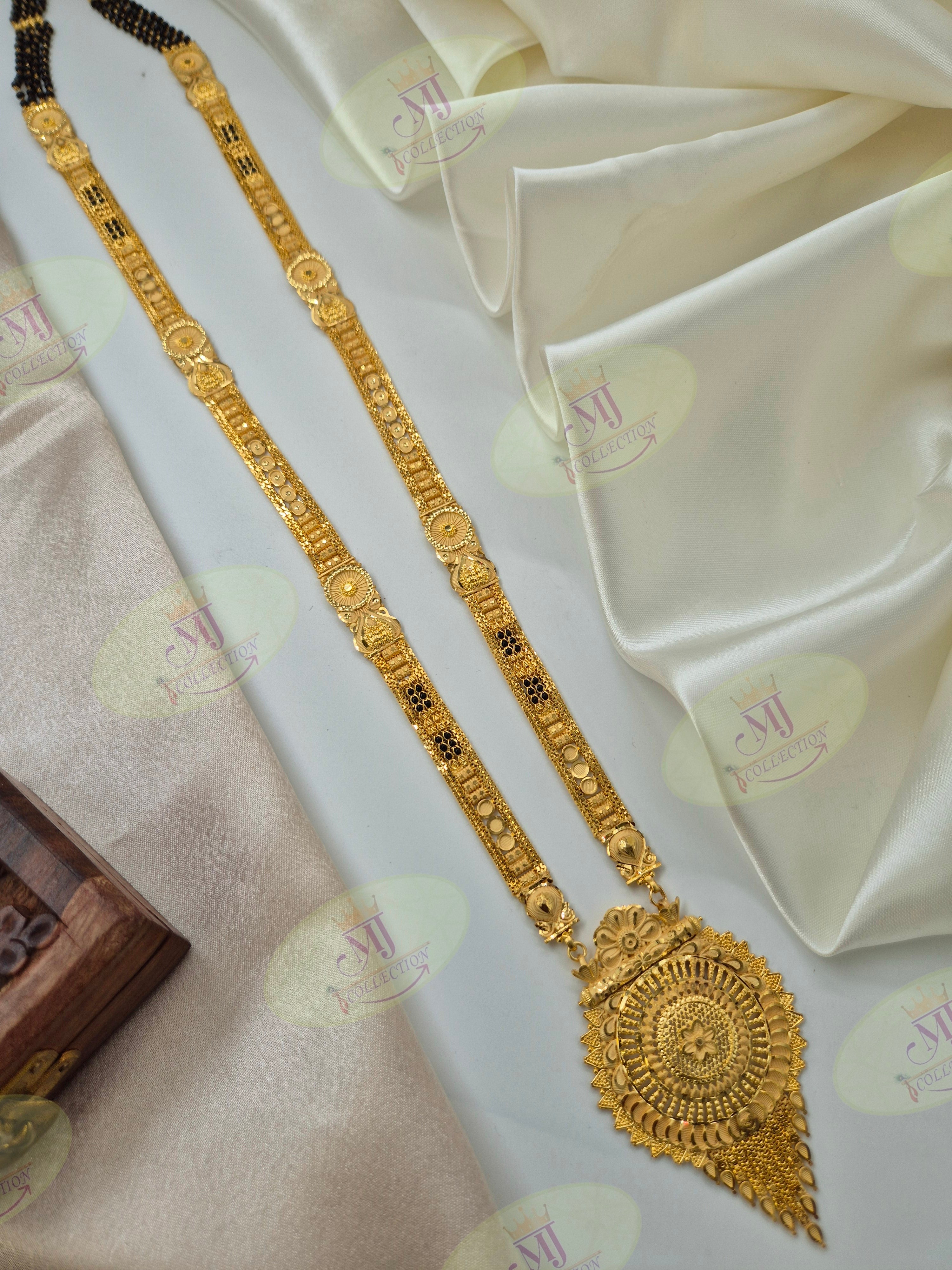 ROUND PENDANT MANGALSUTRA