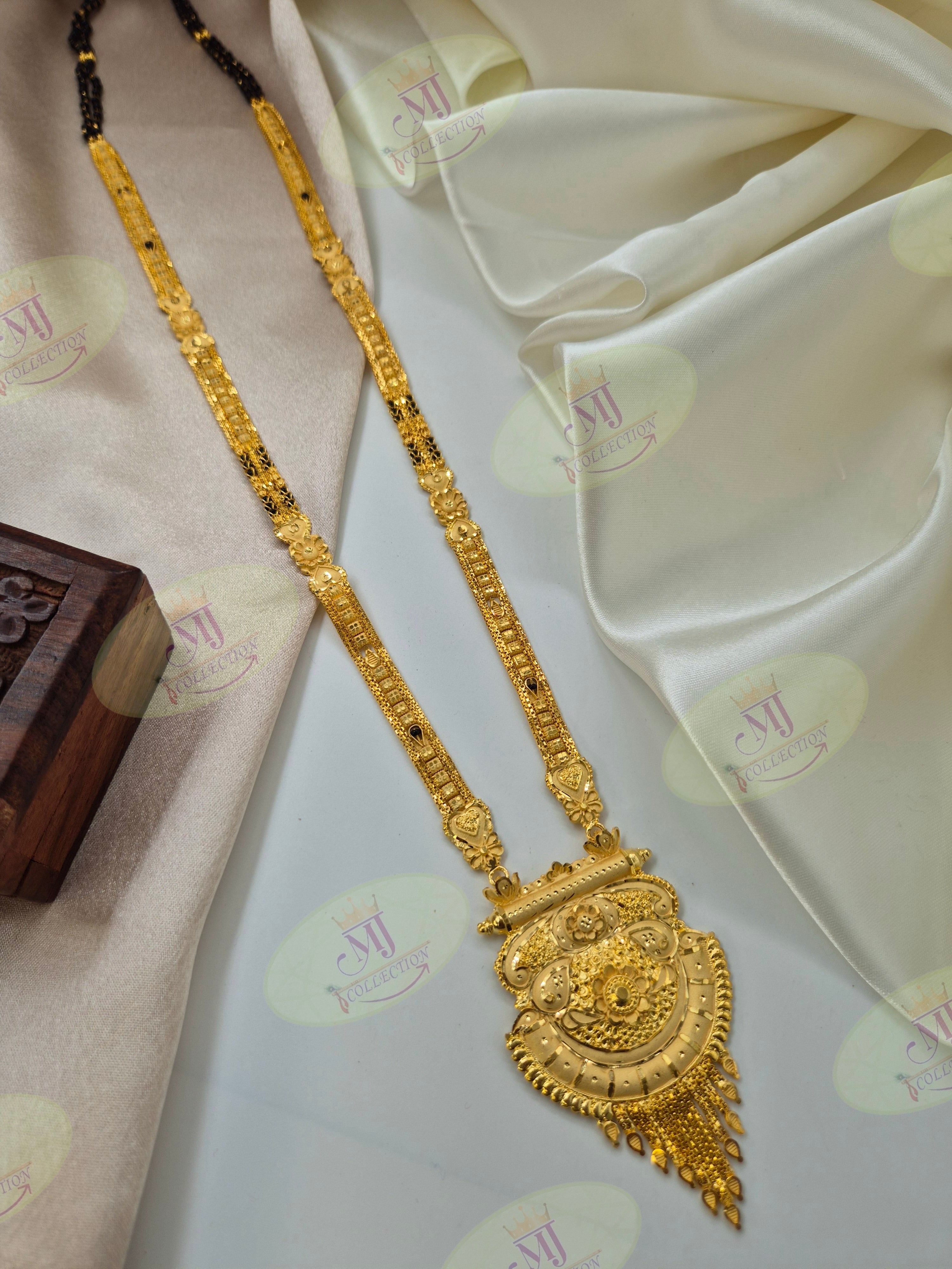 FLORAL DESIGNER MANGALSUTRA