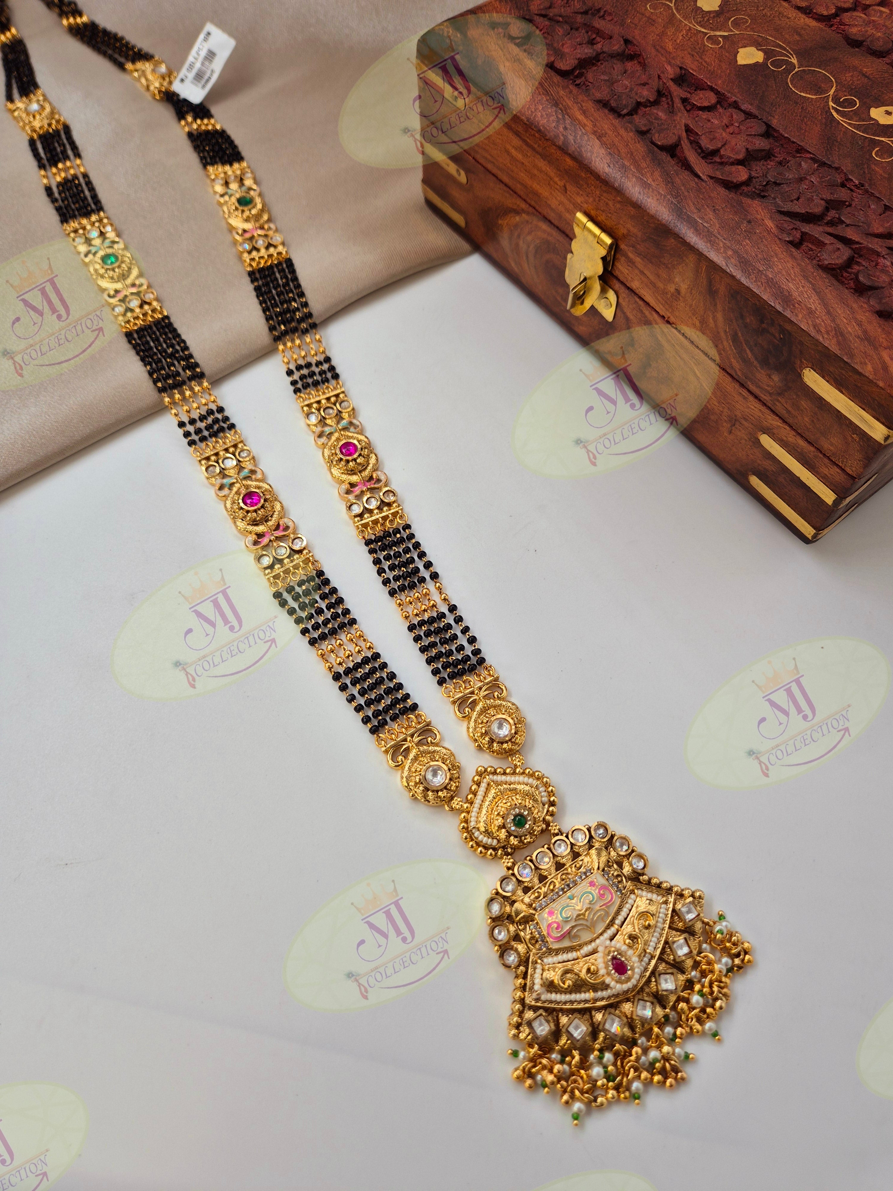 ELEGANT RAJWADI MANGALSUTRA