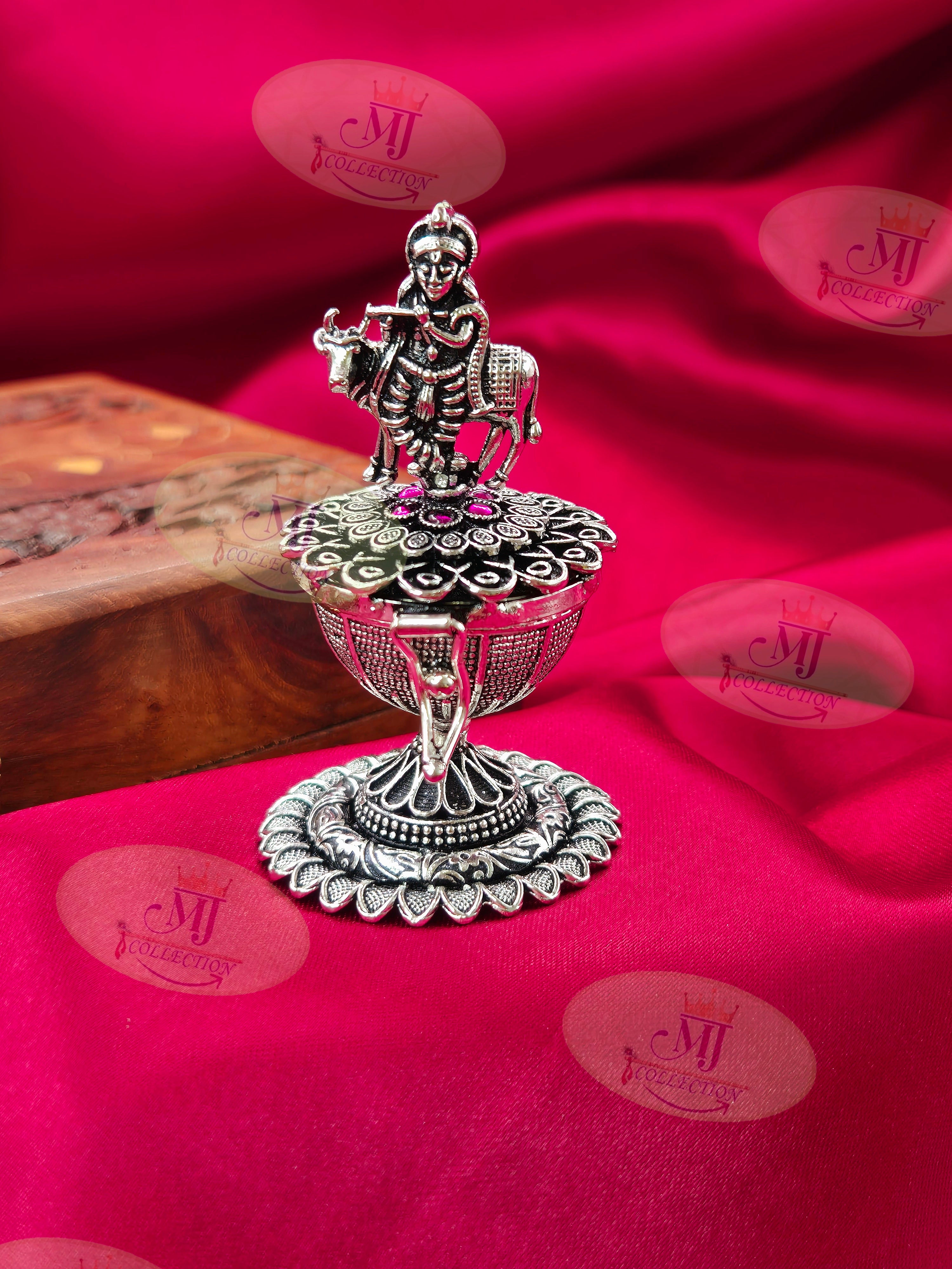 ANTIQUE KRISHNA KARANDA