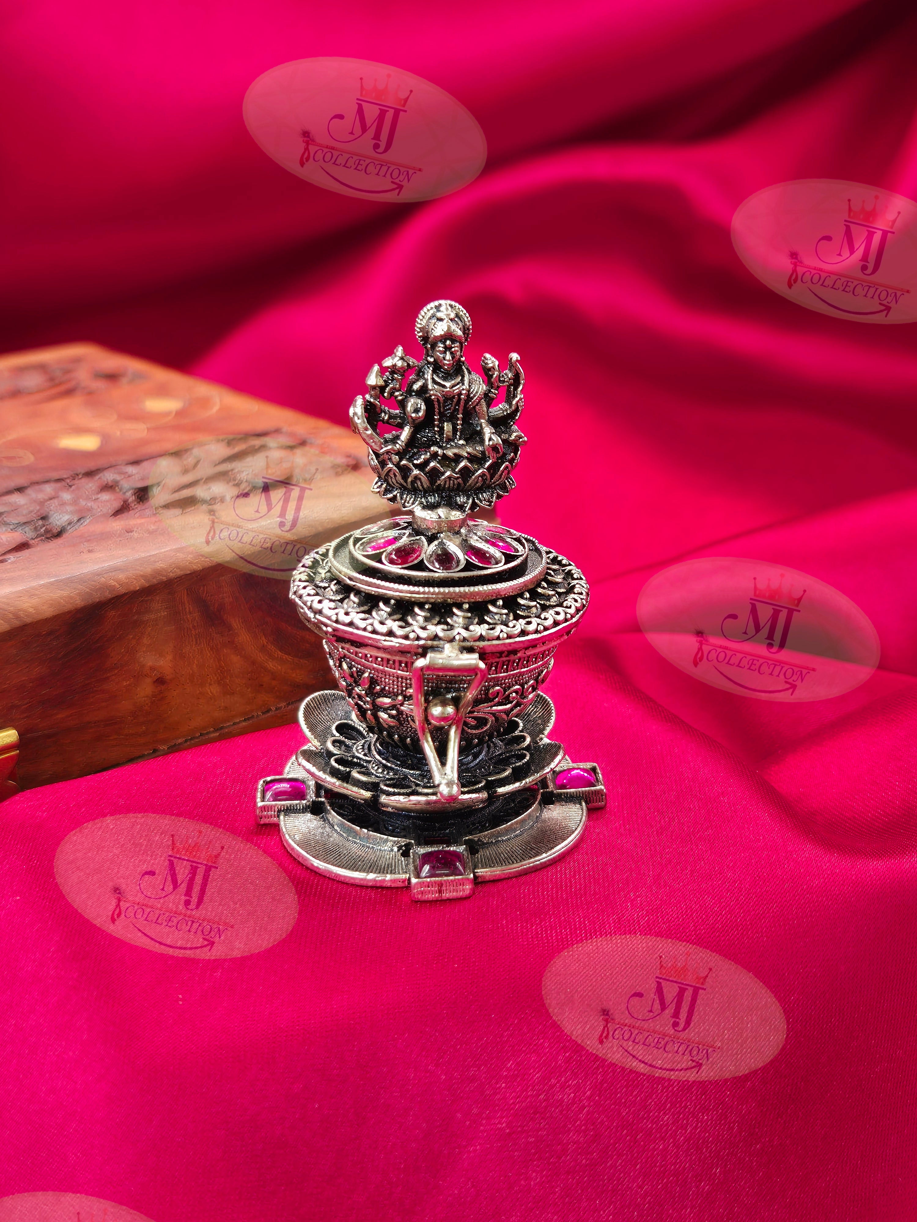 ANTIQUE LAXMI KARANDA