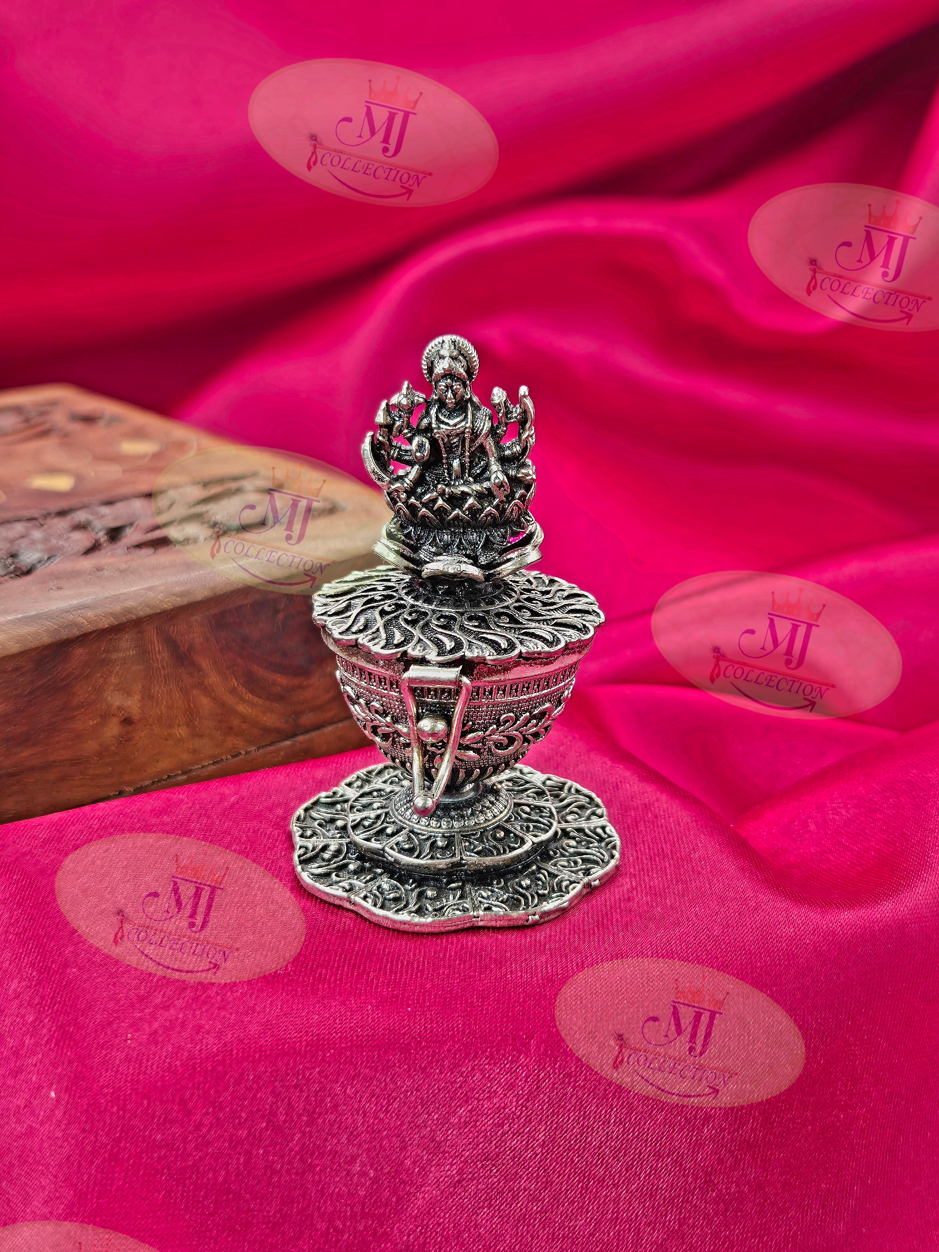 SILVER LAXMI KARANDA