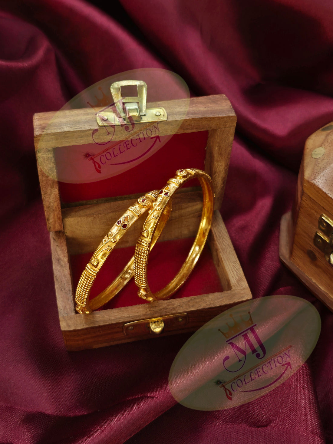 RAJSAAJ BANGLES 2