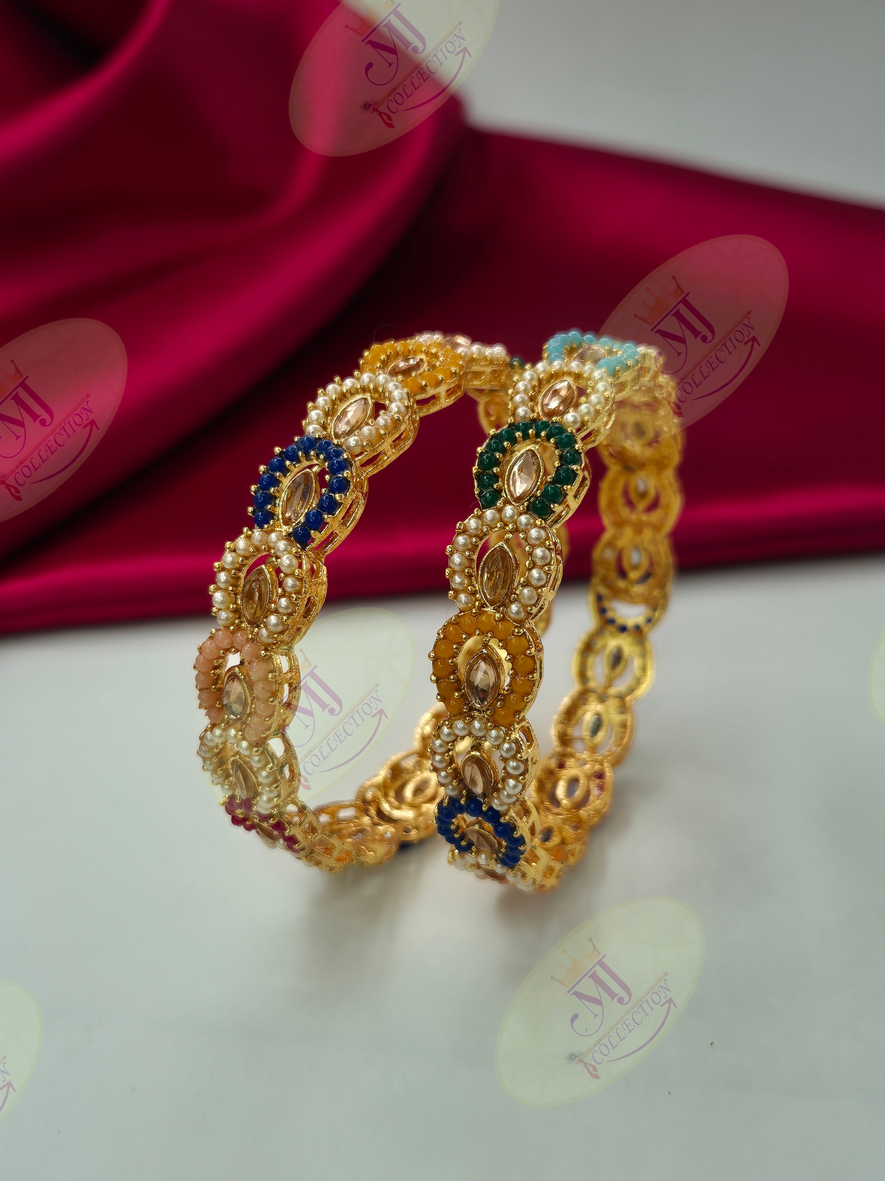 FANCY BANGLES 17