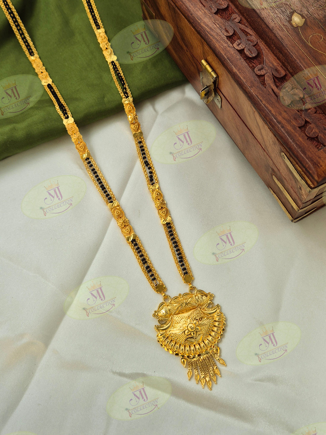 KUSUM MANGALSUTRA