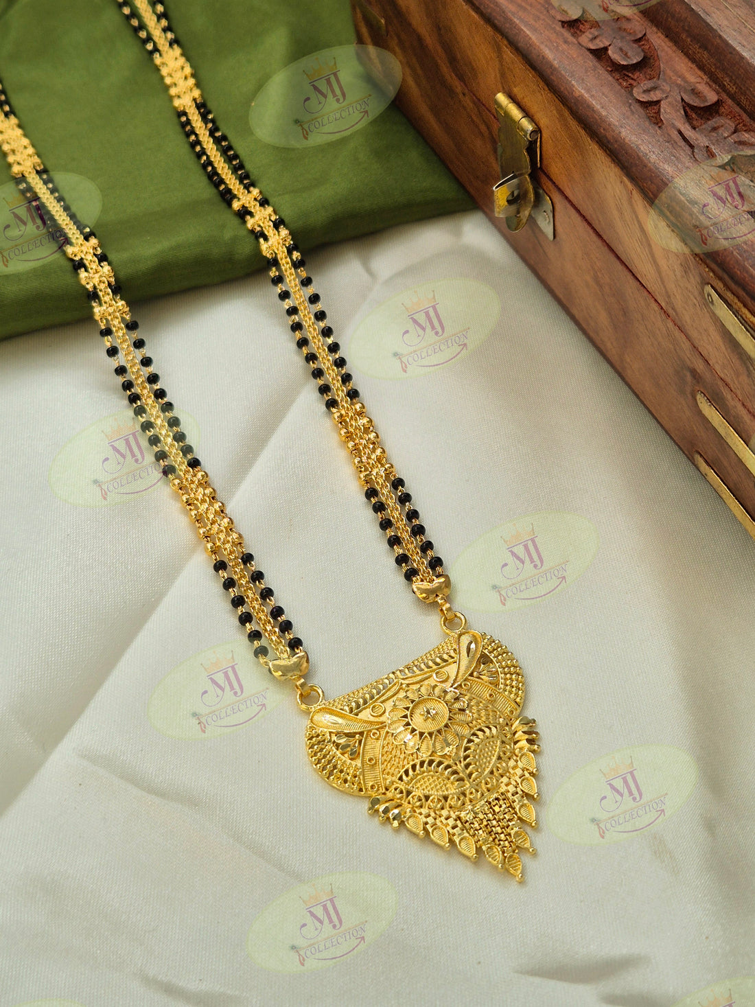 MALATI MANGALSUTRA