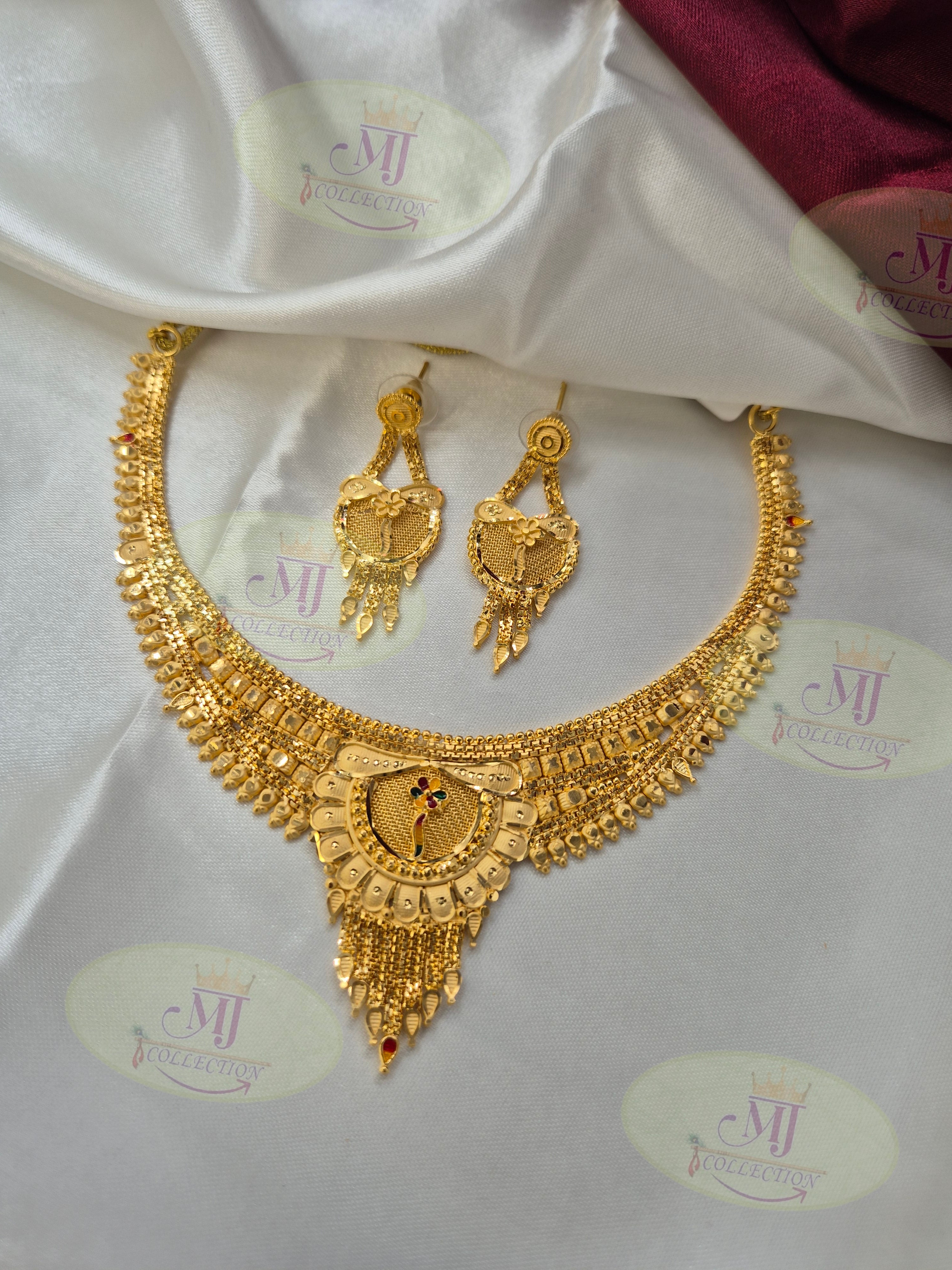 RAJARANI NECKLACE