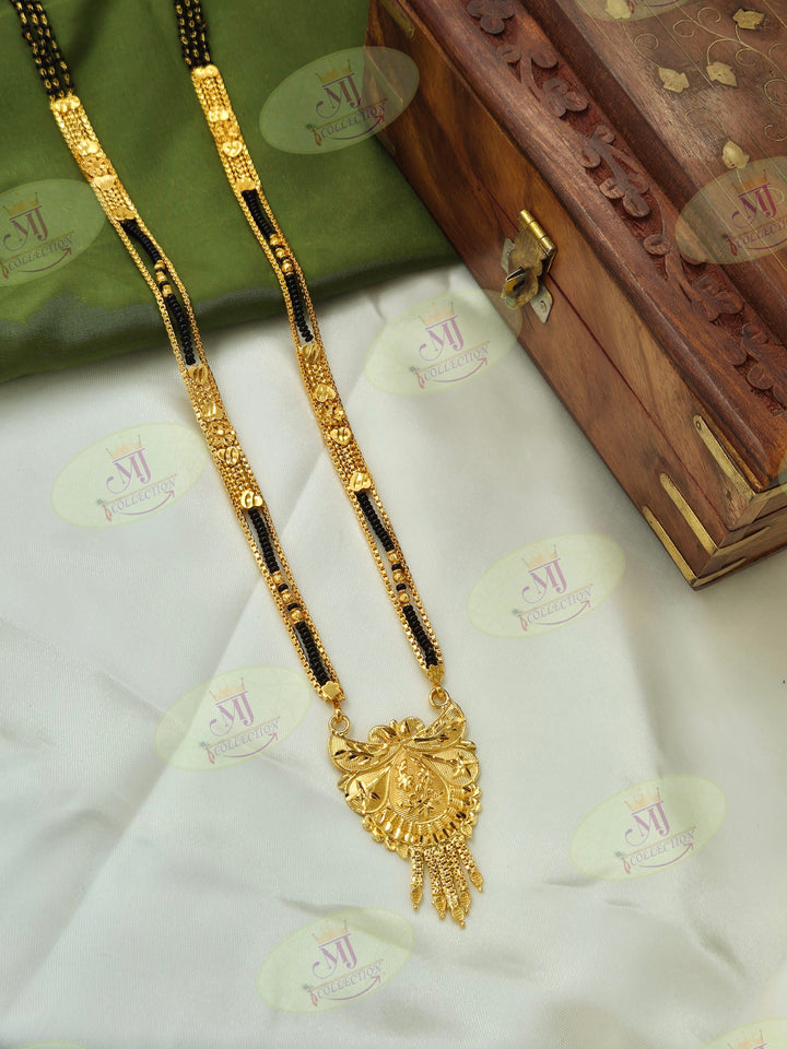 SHEFALI MANGALSUTRA