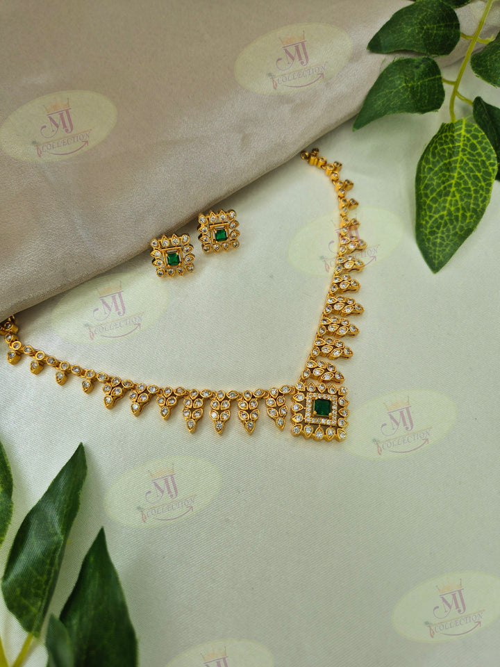DIVISHA NECKLACE 3