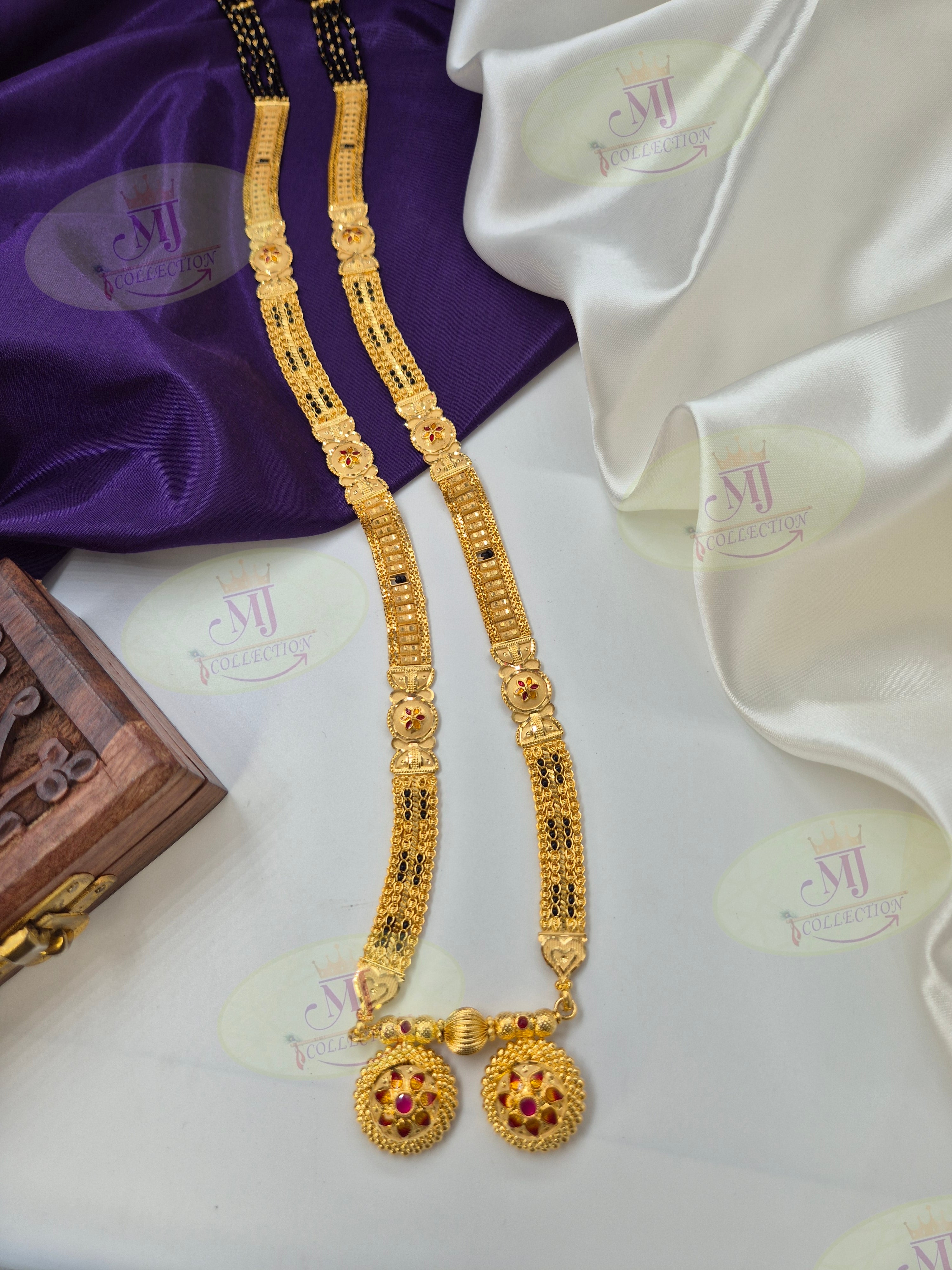 MEENA VATI MANGALSUTRA