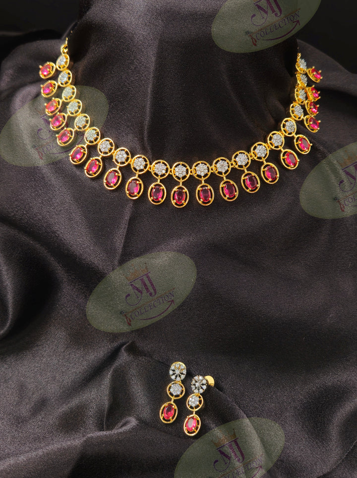 TARA DIAMOND NECKLACE
