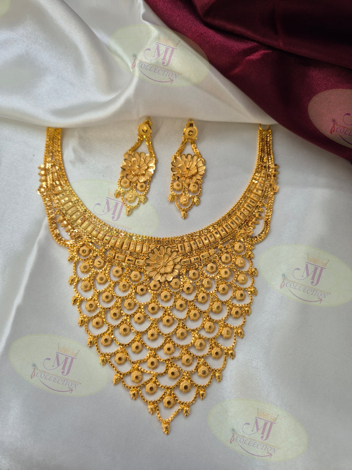 RANI NECKLACE