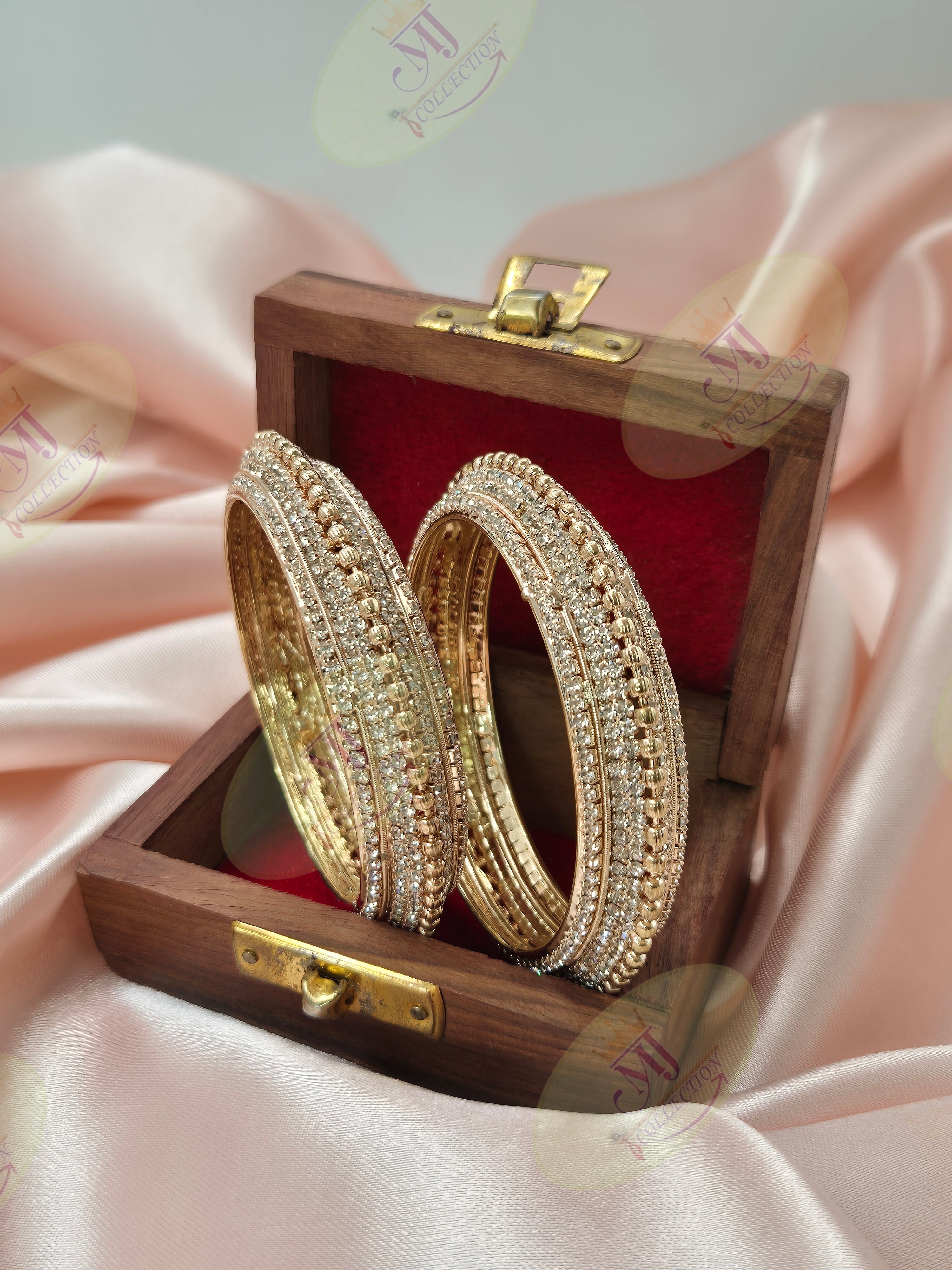 FANCY BANGLES 34