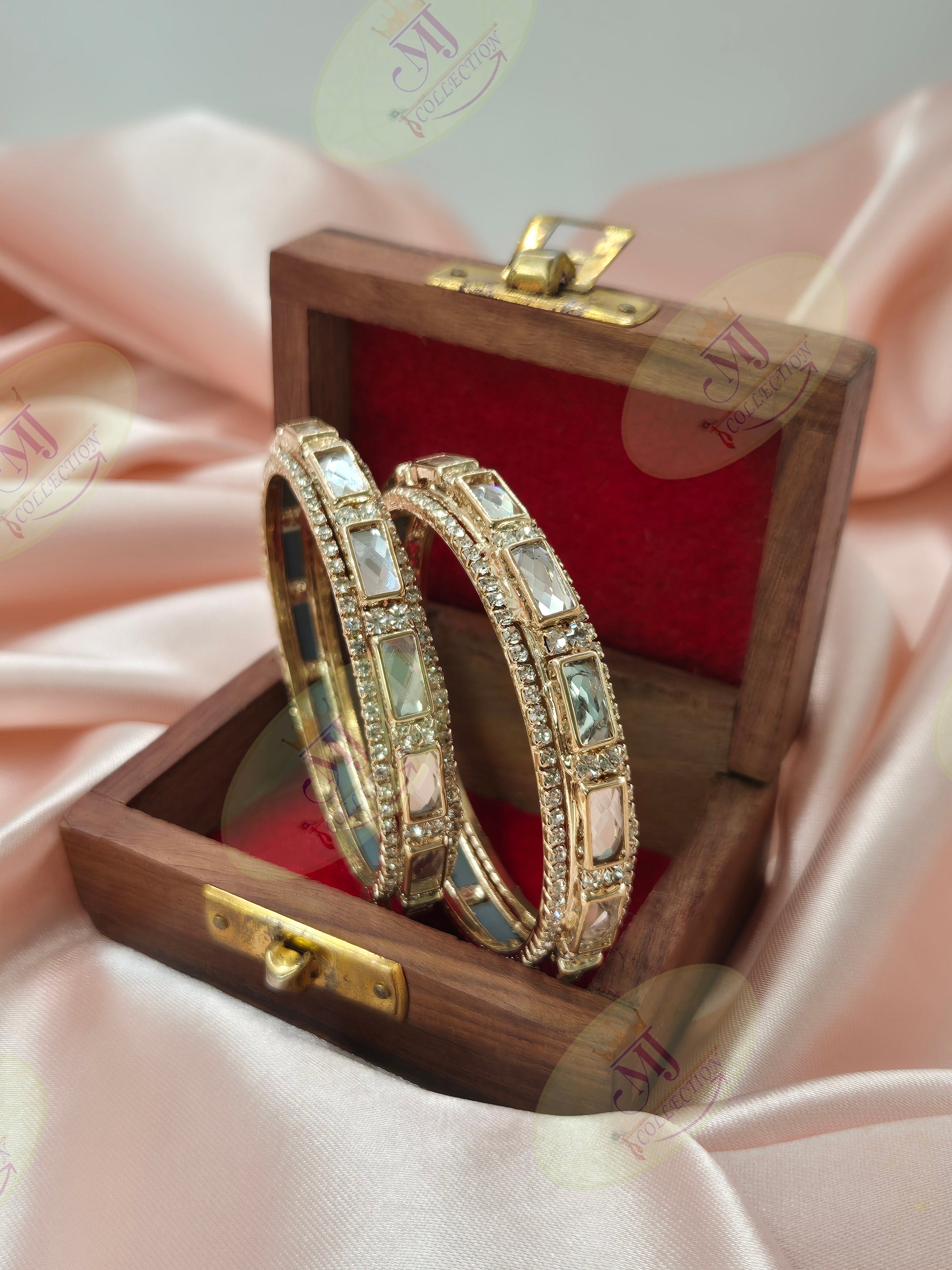 FANCY BANGLES 32