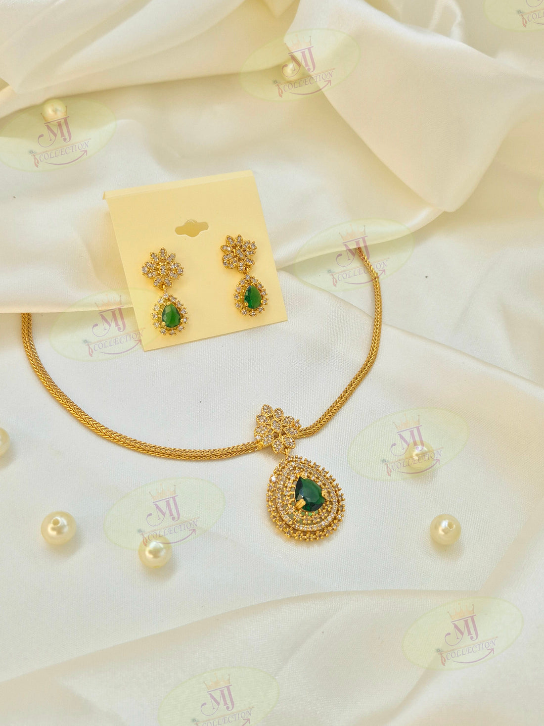 TWIV NECKLACE