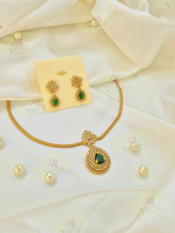 TWIV NECKLACE