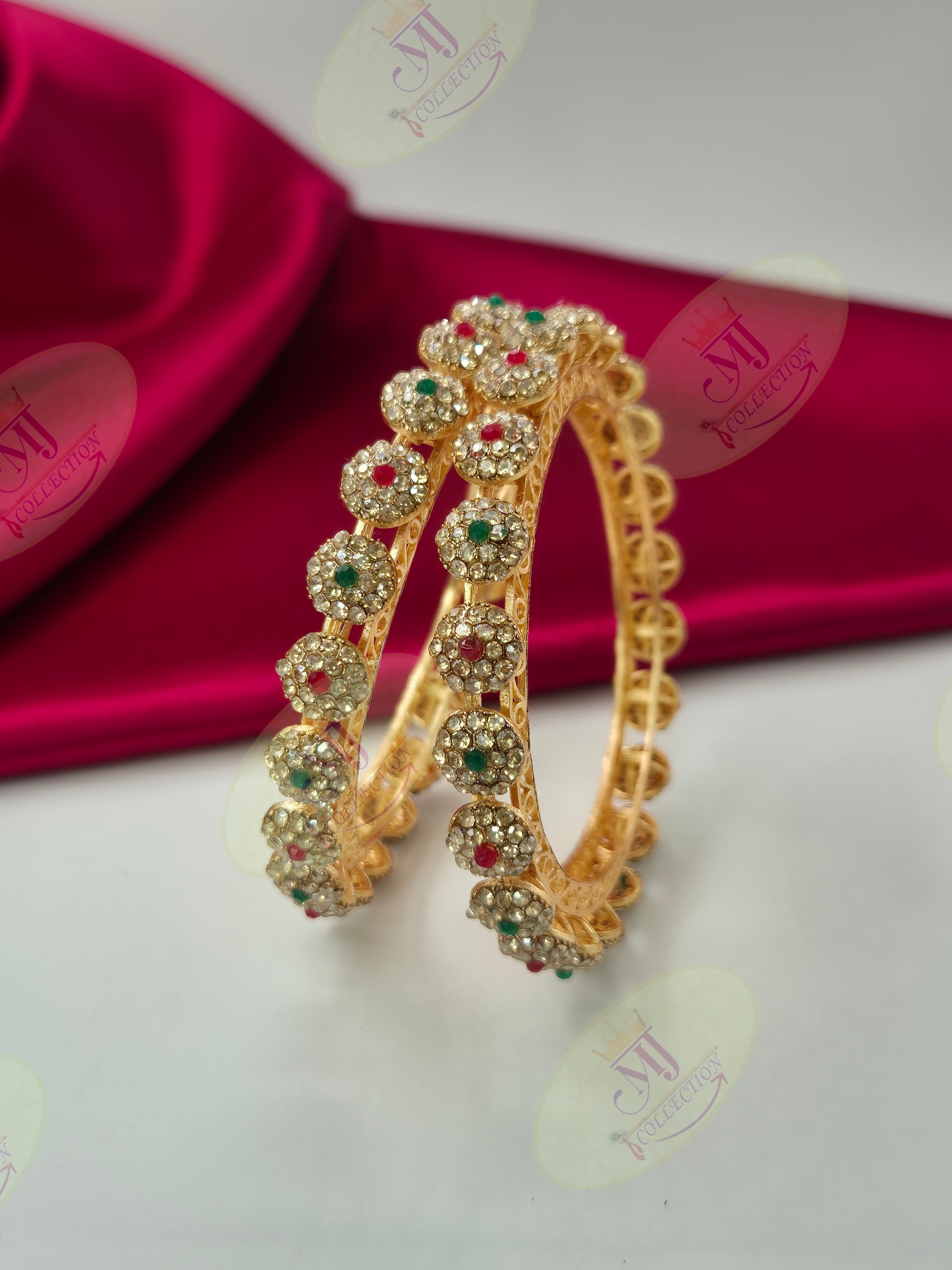 FANCY BANGLES 18
