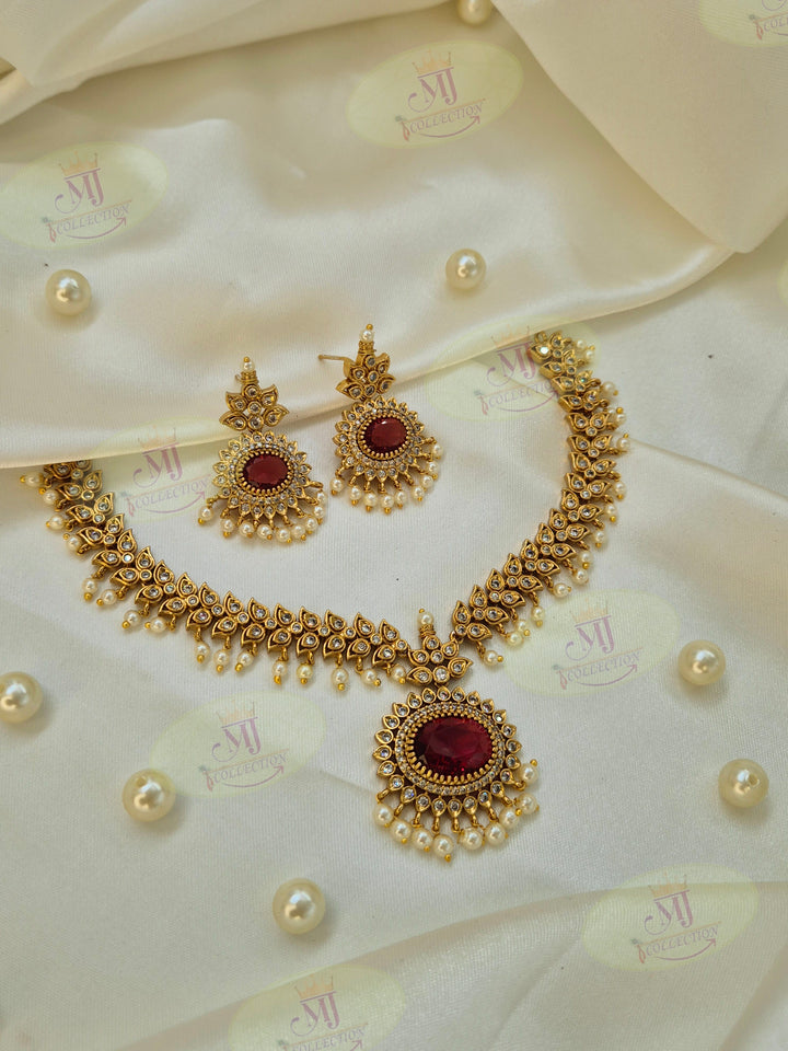 BHAVYA NECKLACE