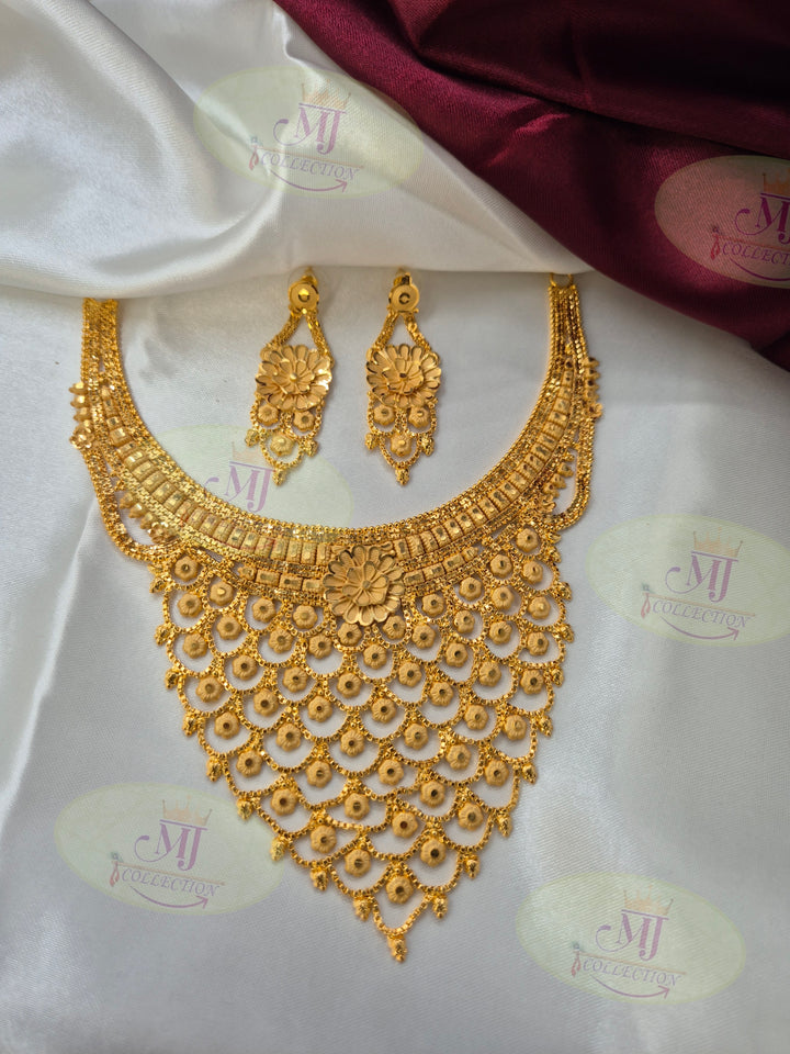 RANI NECKLACE