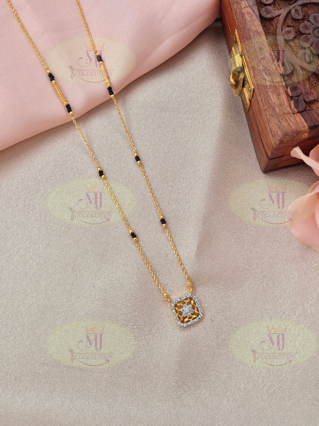 Mini stone Mangalsutra