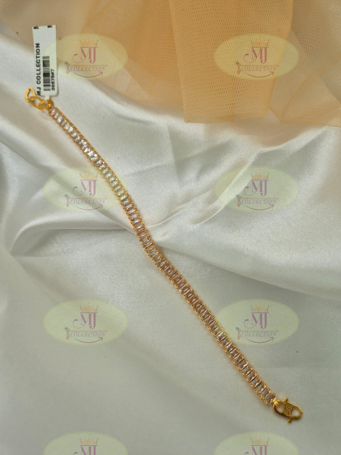 BRACELET 32