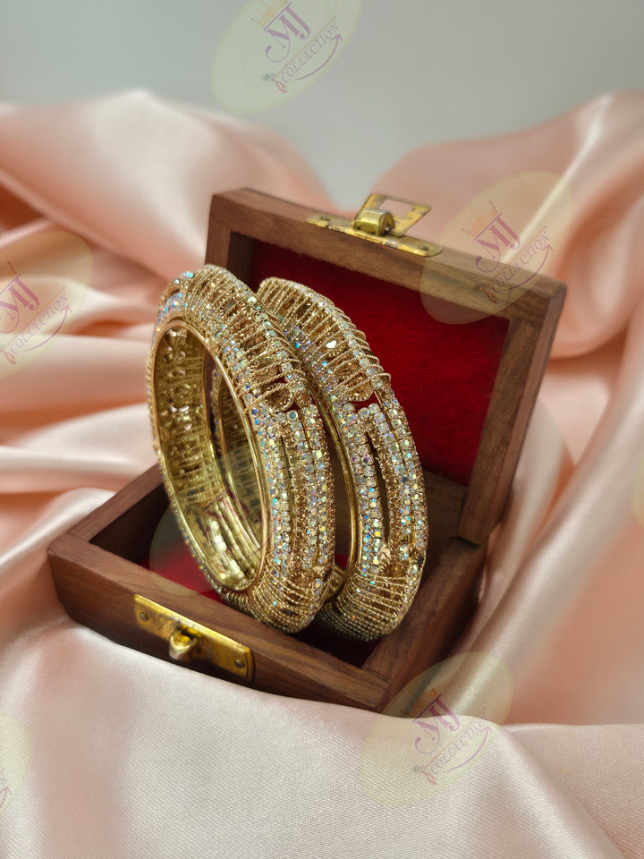 FANCY BANGLES 29