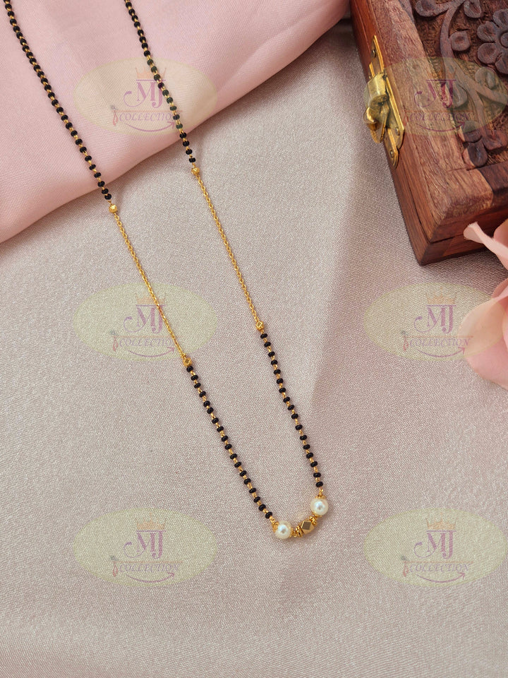 Urban Pearl Mangalsutra