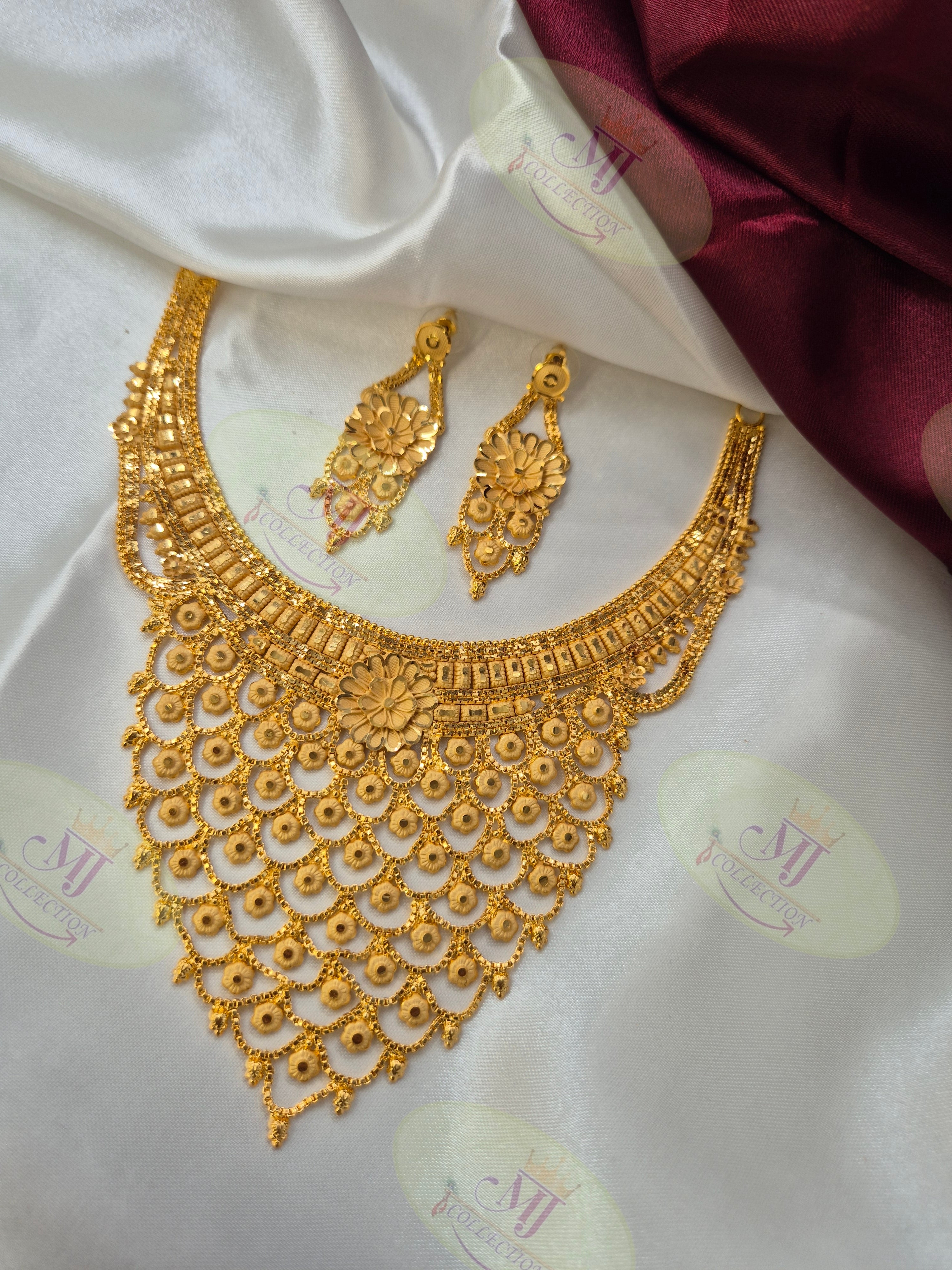 RANI NECKLACE