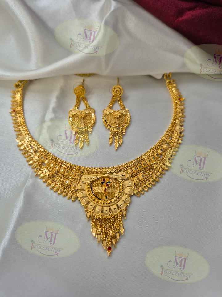 RAJARANI NECKLACE