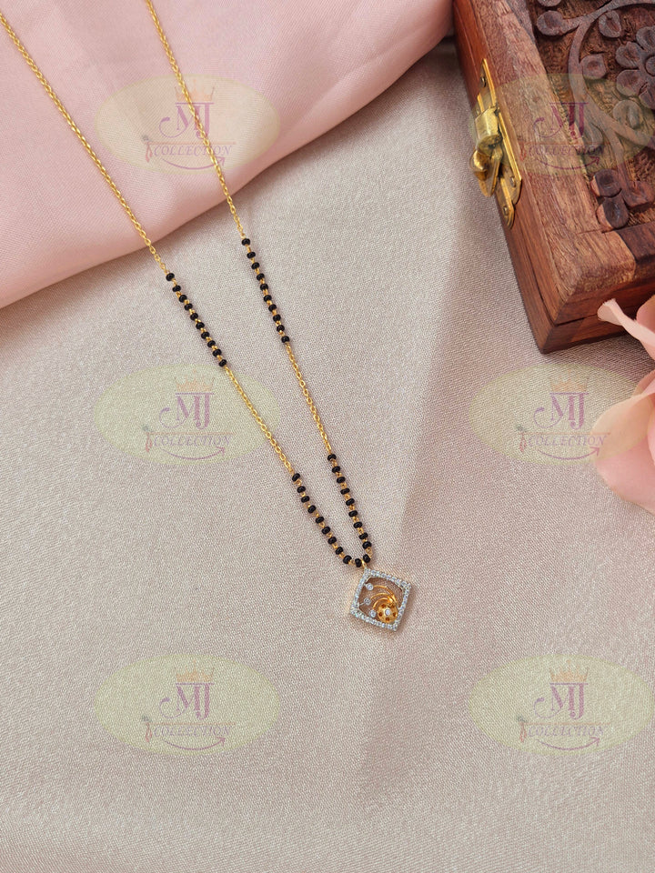 Eterna Mini Mangalsutra