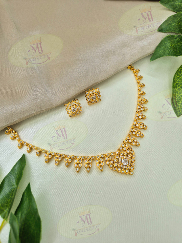 DIVISHA NECKLACE 1