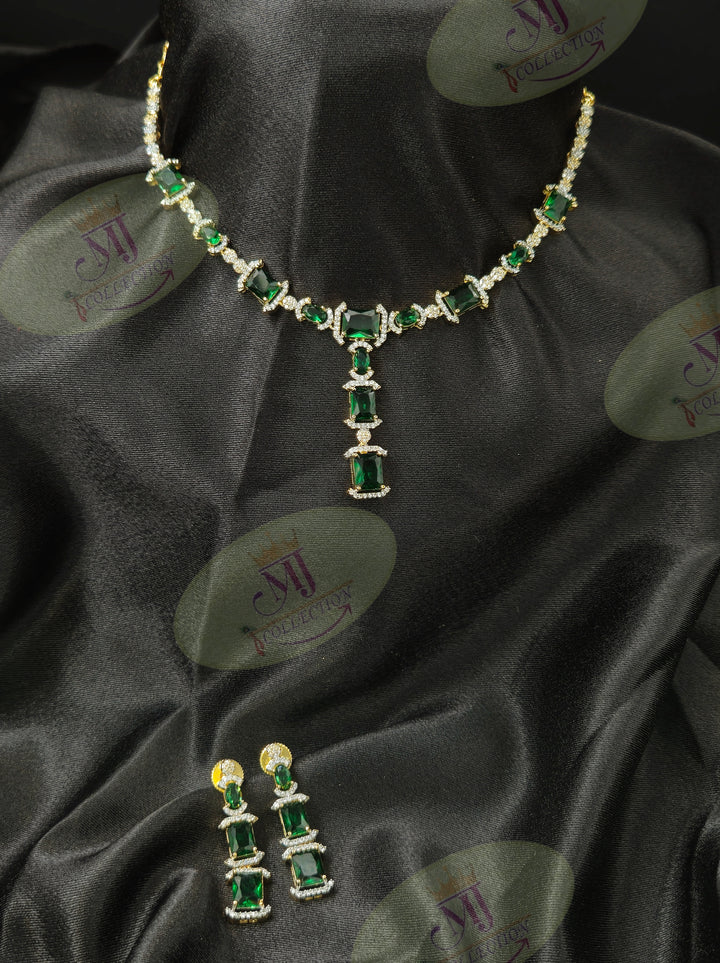 SAAVI GREEN DIAMOND NECKLACE