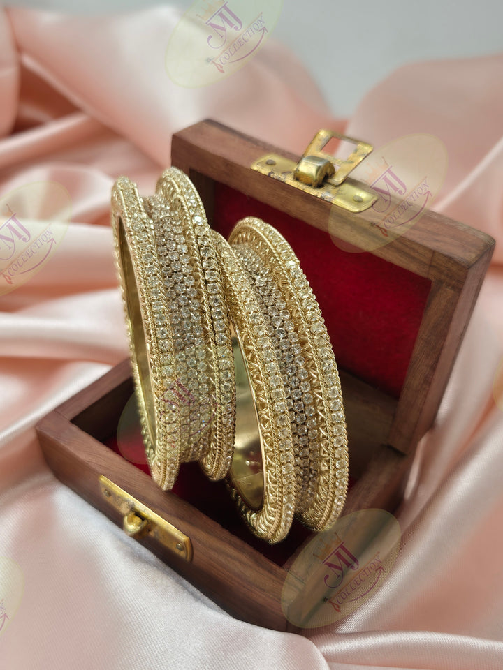 FANCY BANGLES 38