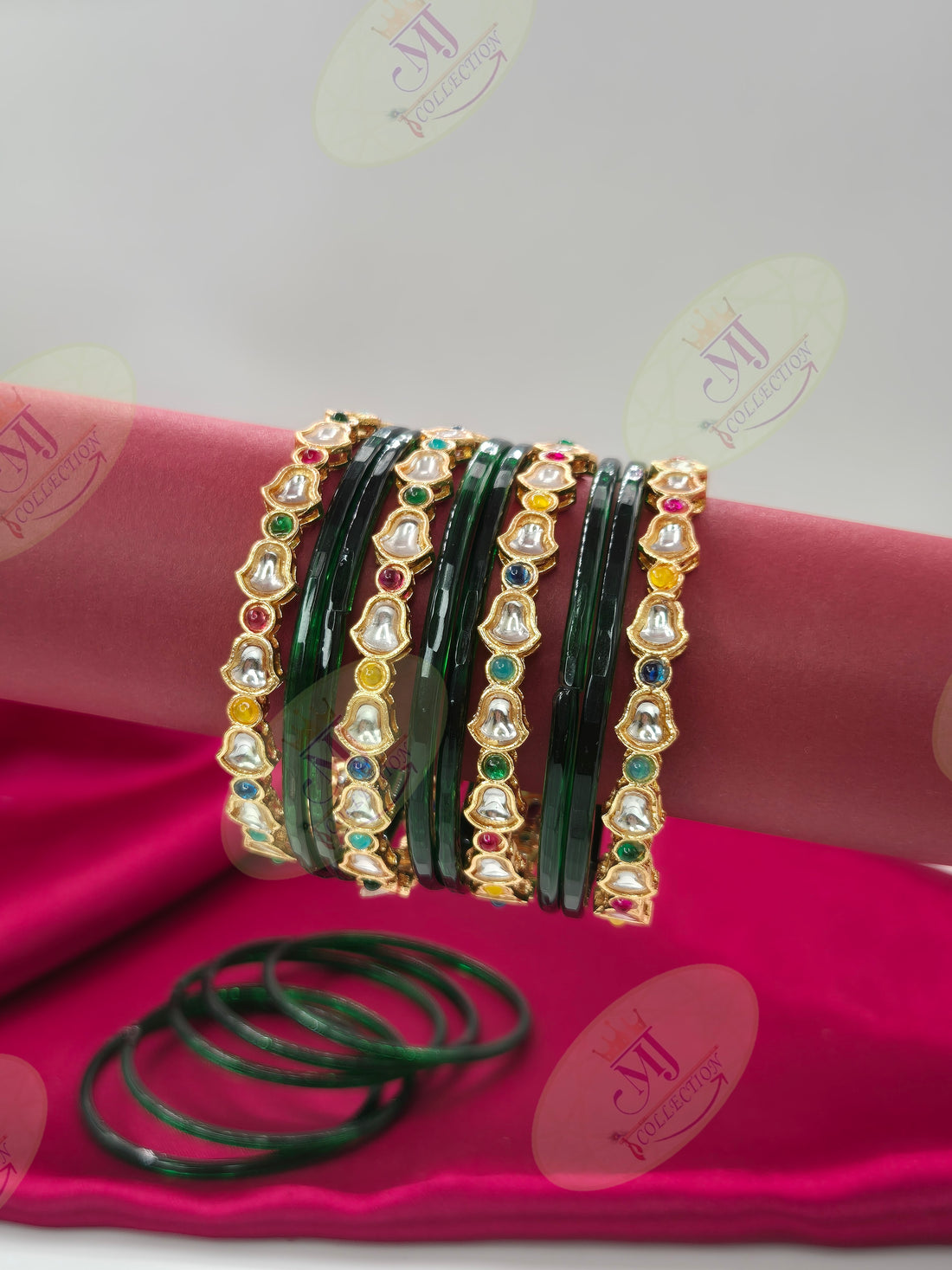 FANCY BANGLES 45