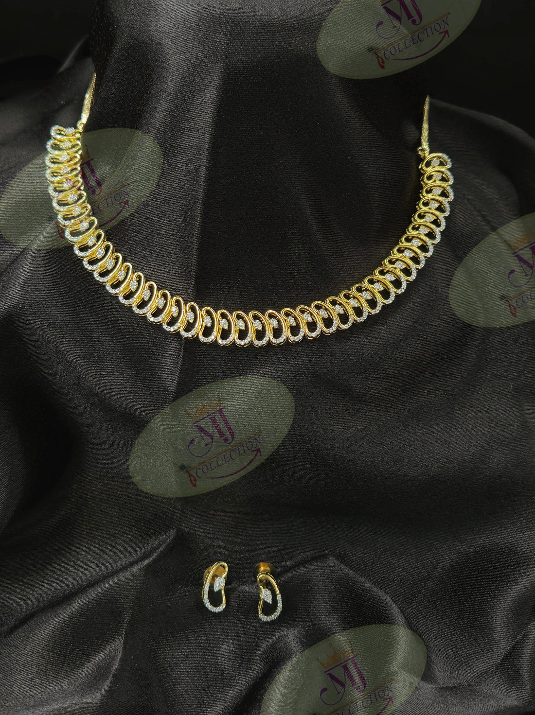 SAMIRA DIAMOND NECKLACE